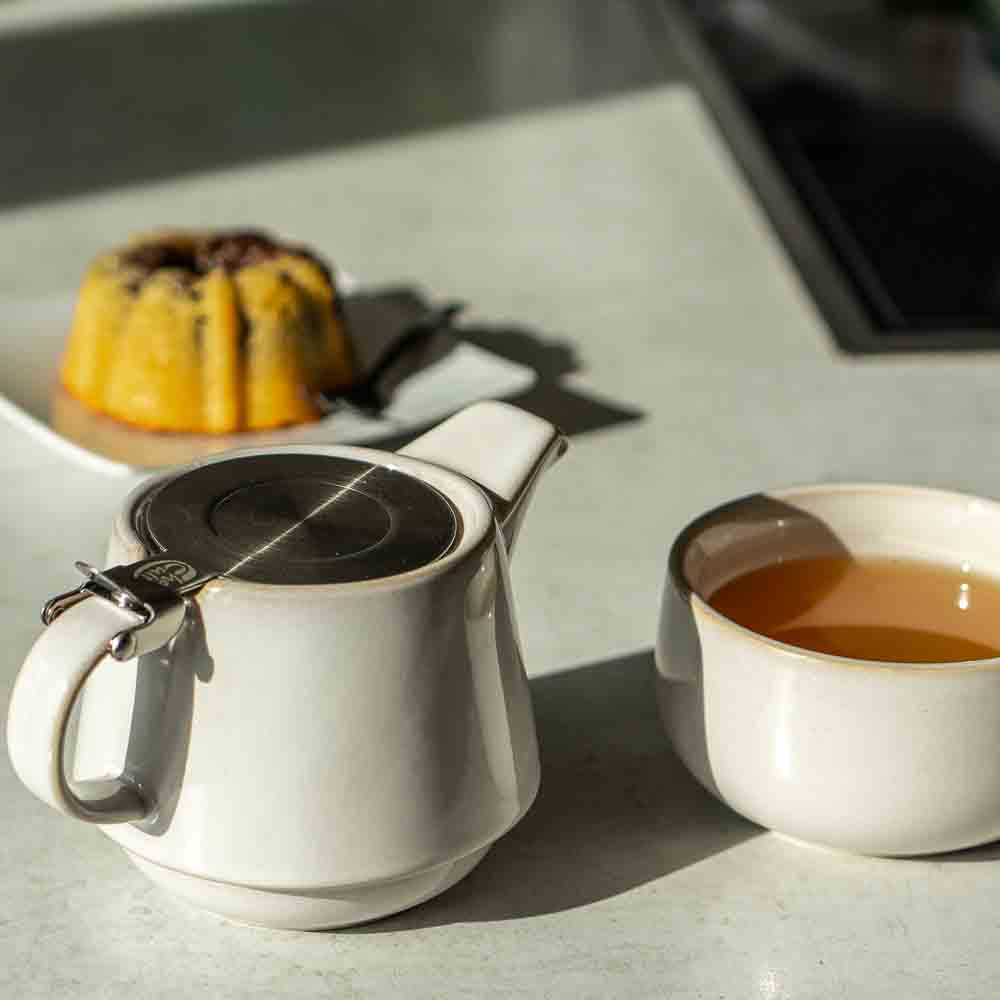 Lookbook in Küche Tea for One aus Keramik in weiß