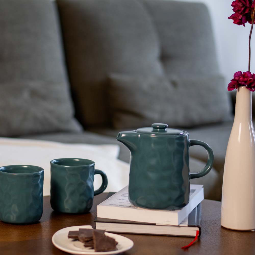 Teekanne und Tassen aus Keramik im skandinavischen Stil, petrol - Lookbook Wohnzimmer
