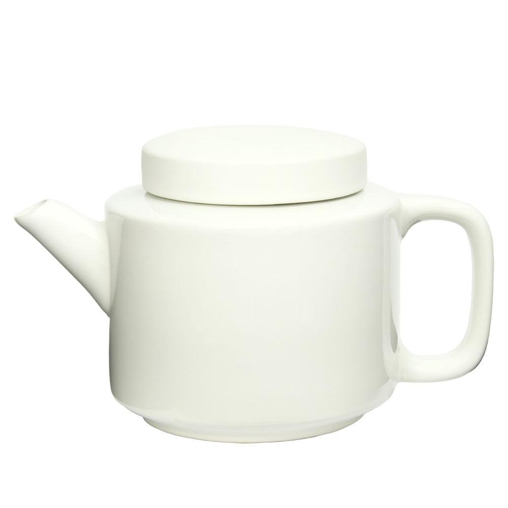 Teekanne aus Keramik im skandinavischen Design - 'Cult' (950ml) weiß glänzend-matt
